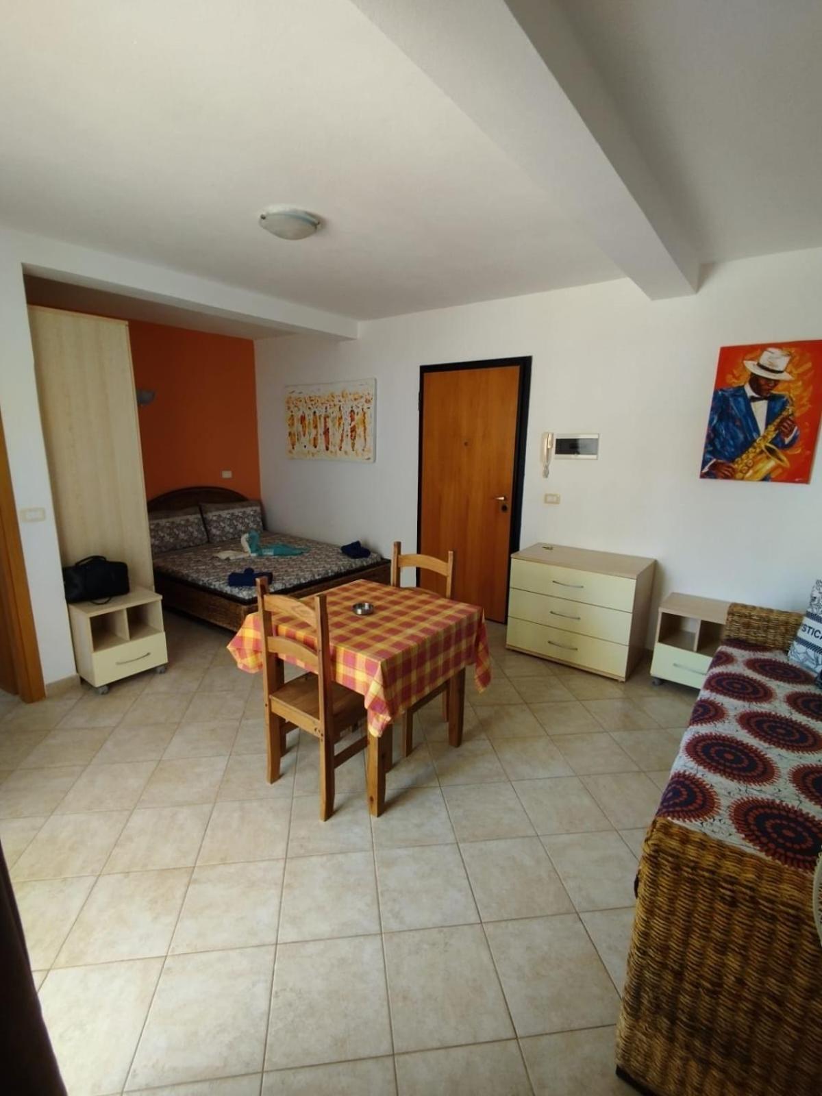 Tres Caravelas Flats Santa Maria