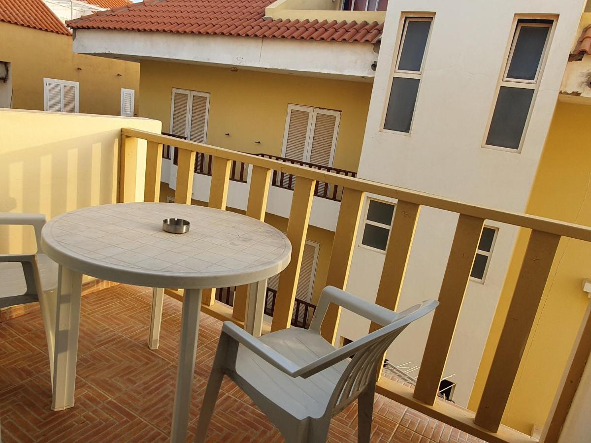 Tres Caravelas Flats Santa Maria